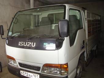 2000 Isuzu MU