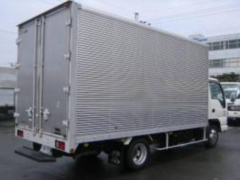 2004 Isuzu MU Pictures