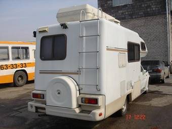 1990 Isuzu Rodeo Photos