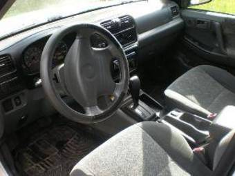 2001 Isuzu Rodeo Pictures