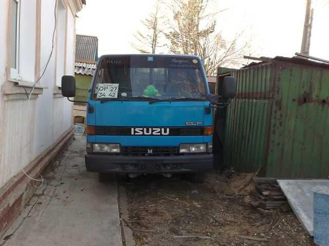 1991 Isuzu TF