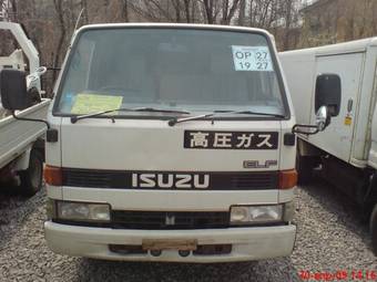 1992 Isuzu TF Photos