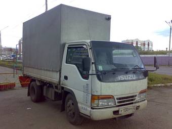 1996 Isuzu TF Photos