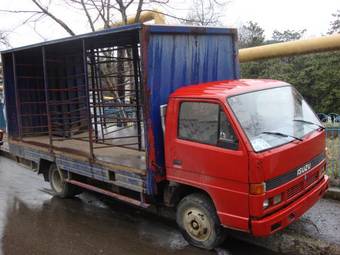 1997 Isuzu TF Pics