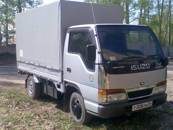 1997 Isuzu TF Photos