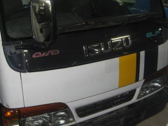 1998 Isuzu TF Images