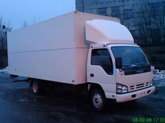 2007 Isuzu TF Photos