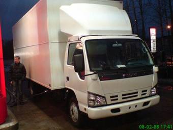 2007 Isuzu TF Pictures