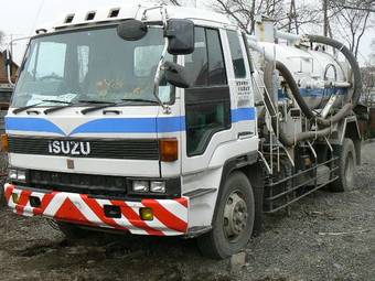 1987 Isuzu Tractor Pictures