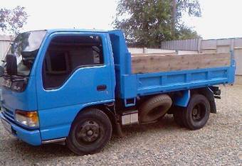 1996 Isuzu Tractor Pictures