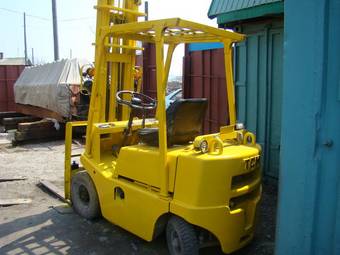 1997 Isuzu Tractor Images
