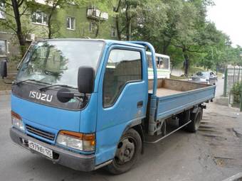 1997 Isuzu Tractor Photos