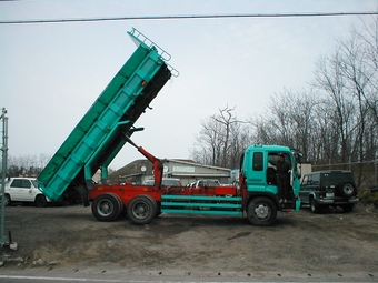 1999 Isuzu Tractor