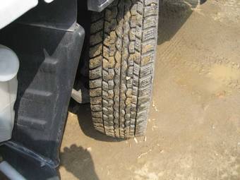 2006 Isuzu Tractor Photos