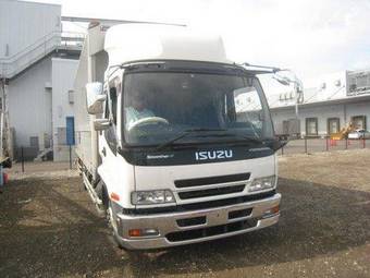 2006 Isuzu Tractor Photos