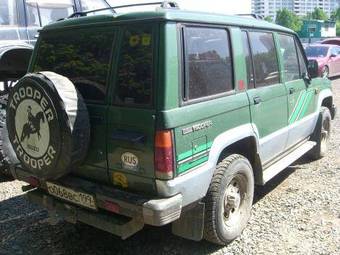 1987 Isuzu Trooper Photos
