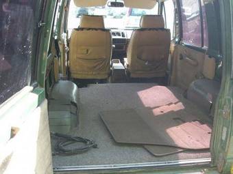 1987 Isuzu Trooper Photos
