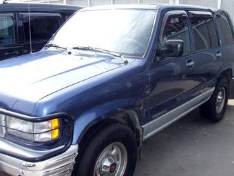1994 Isuzu Trooper Photos