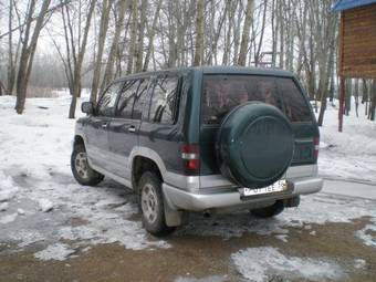 1997 Isuzu Trooper Wallpapers