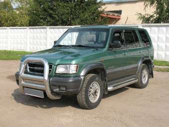 1999 Isuzu Trooper Images