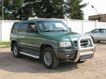 1999 Isuzu Trooper Pics