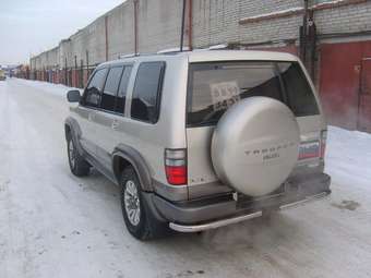 2000 Isuzu Trooper Pics