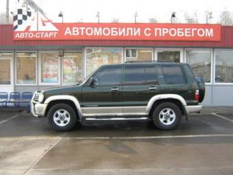 2001 Isuzu Trooper Photos