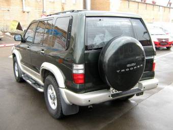 2001 Isuzu Trooper Pictures