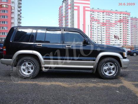 2001 Isuzu Trooper