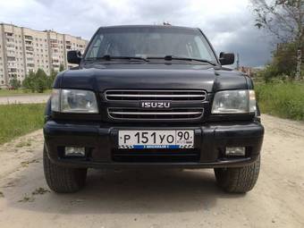 2002 Isuzu Trooper Photos