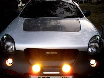 1997 Isuzu Vehicross Photos