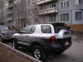 1999 Isuzu Vehicross Photos