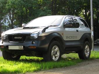 1999 Isuzu Vehicross Photos