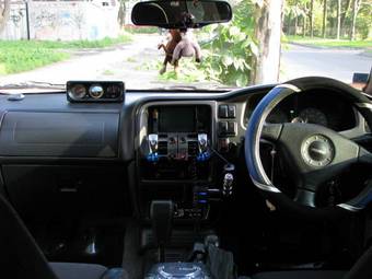 1999 Isuzu Vehicross Photos