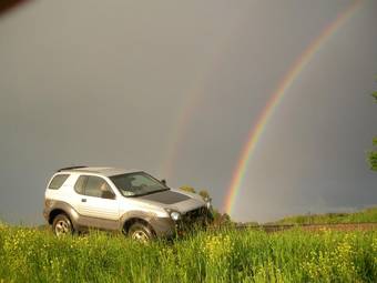 1999 Isuzu Vehicross Pics