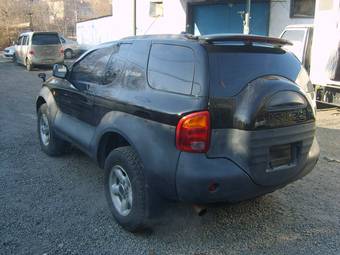 2000 Isuzu Vehicross Pictures