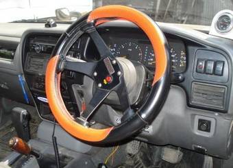 1995 Isuzu Wizard Pictures