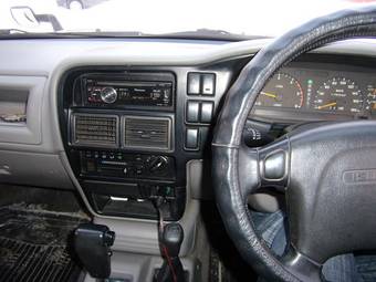 1996 Isuzu Wizard Images