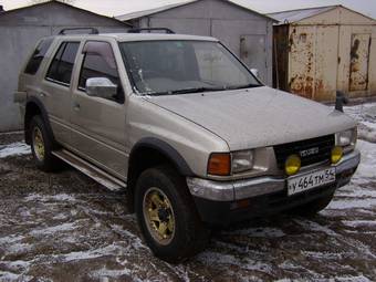 1996 Isuzu Wizard Photos