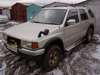 1996 Isuzu Wizard Photos