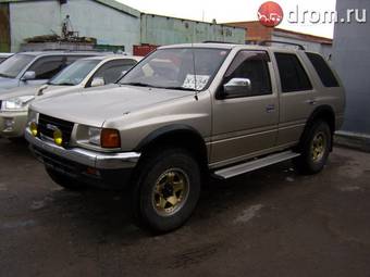 1996 Isuzu Wizard