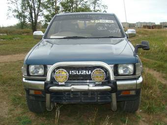 1996 Isuzu Wizard Photos