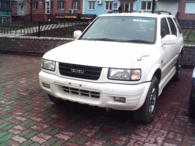 1998 Isuzu Wizard