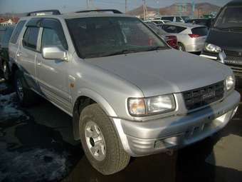 1998 Isuzu Wizard Images