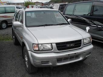 1998 Isuzu Wizard Photos