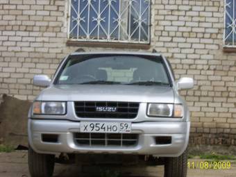 1998 Isuzu Wizard Photos