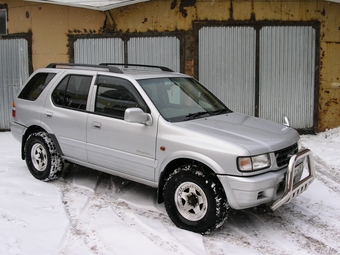 1999 Isuzu Wizard