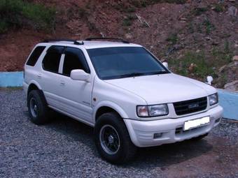 1999 Isuzu Wizard Images