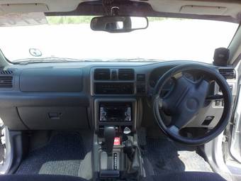 1999 Isuzu Wizard Pictures