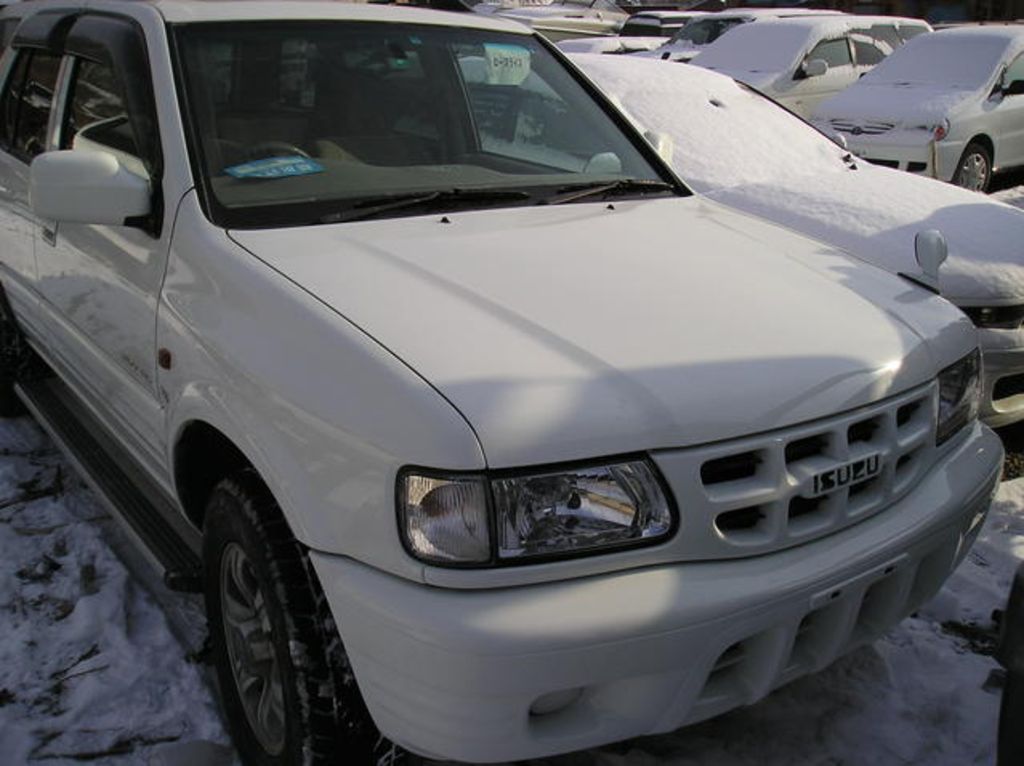 2000 Isuzu Wizard